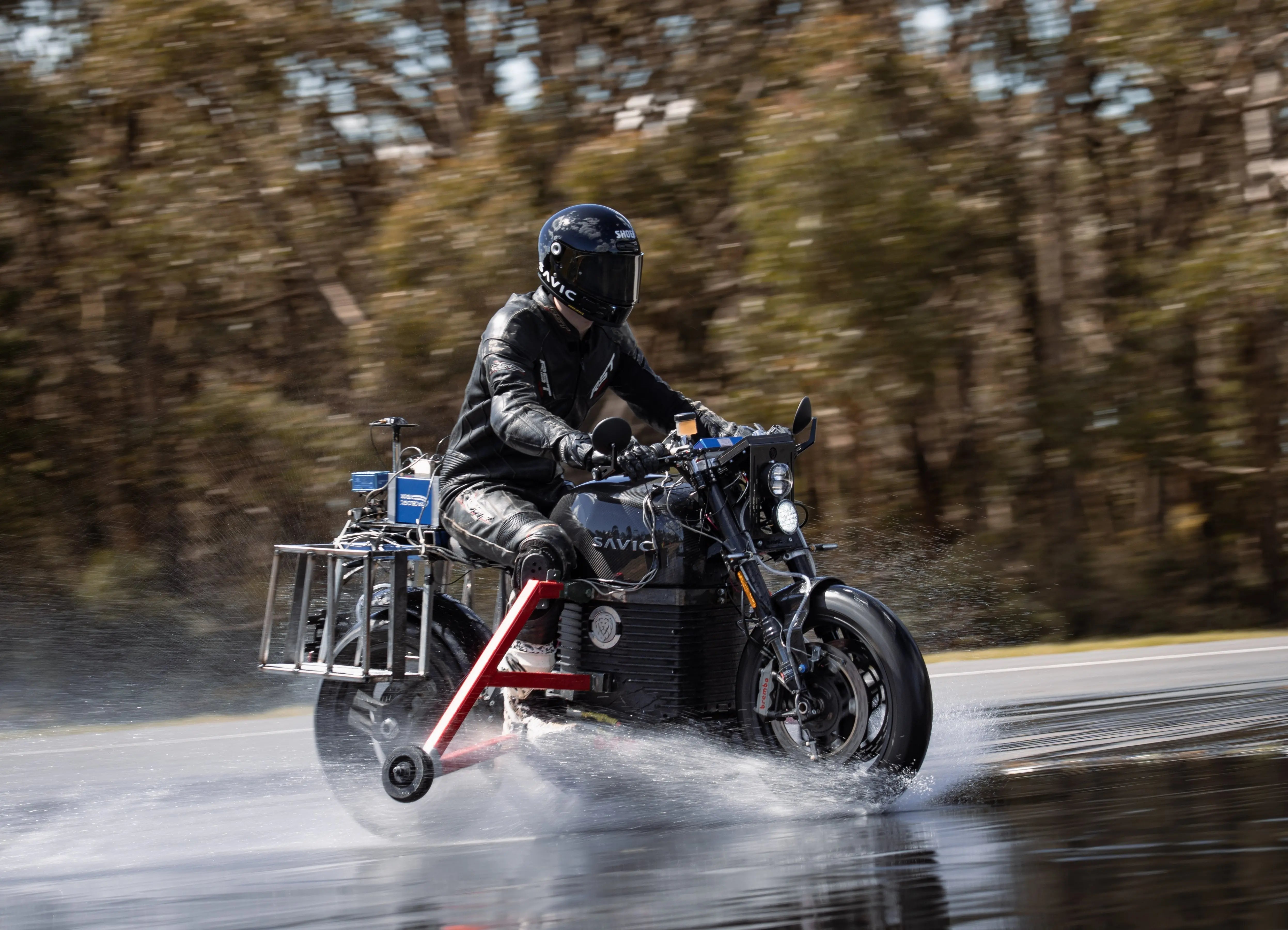 Image of All-Weather Riding: The Resilience of Electric Motorcycles Savic Motorcycles
